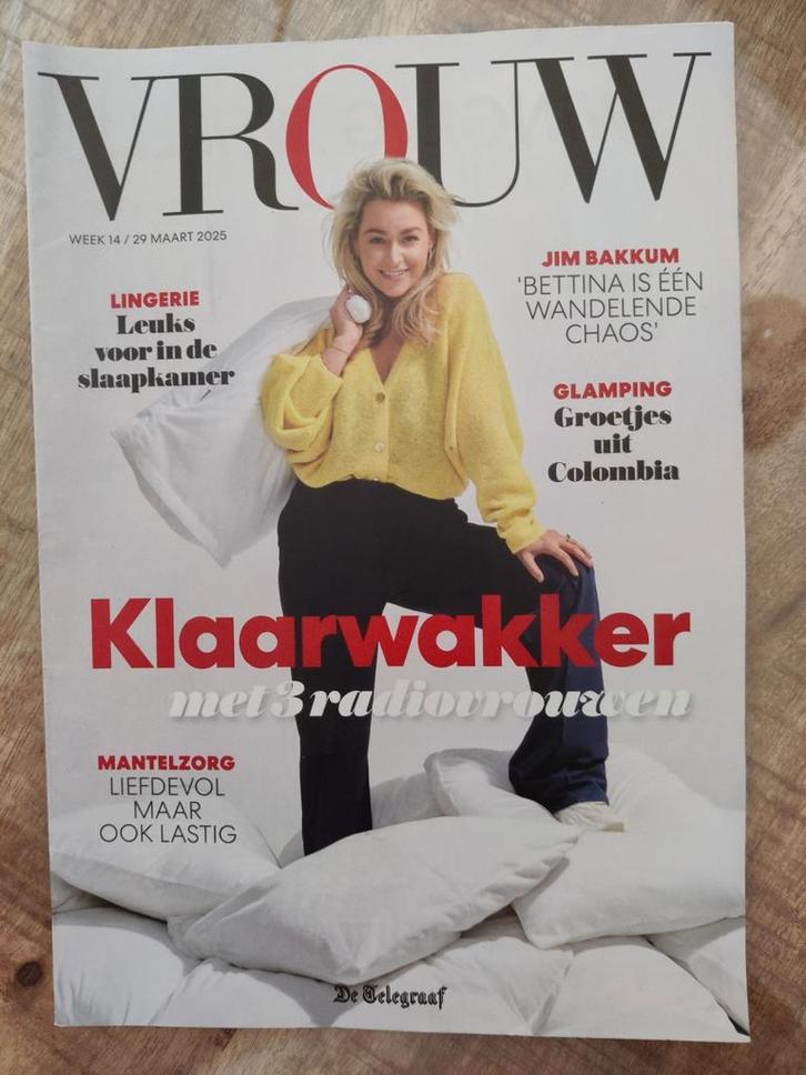 Vrouw Bijlage Telegraaf Nr 14 - 2025 met Jim Bakkum, Boeken, Tijdschriften en Kranten, Zo goed als nieuw, Damesbladen, Ophalen of Verzenden