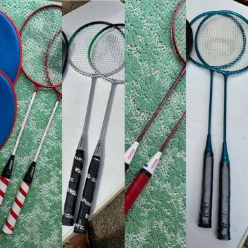 4 Sets met 2 badmintonrackets & 1 los badmintonracket beschikbaar voor biedingen