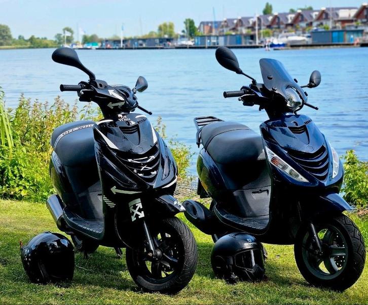 Nette zip 4t 50cc (2012), Fietsen en Brommers, Scooters | Piaggio, Zo goed als nieuw, Zip, Maximaal 45 km/u, Benzine, Ophalen