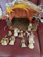 Mooie Kerststal met aardewerk figuren, Antiek en Kunst, Ophalen