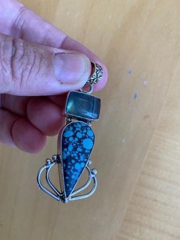 Zilveren Kettinghanger met labradoriet edelsteen & turquoise beschikbaar voor biedingen