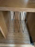 Gratis Massief houten kast voor stereotoren., Ophalen