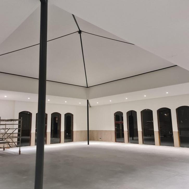 Latex Spuitwerk – Strak & Professioneel!, Hobby en Vrije tijd, Schilderen, Zo goed als nieuw, Ophalen of Verzenden