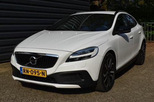 Volvo V40 VOLVO V40 CROSS COUNTRY!!! 2.0 D2 NORDIC+!!! 17,89, Auto's, Volvo, Bedrijf, V40, ABS, Airbags, Airconditioning, Bluetooth