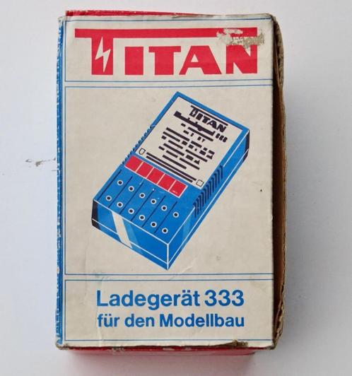 333 TITAN oplader Ladegerät, Hobby en Vrije tijd, Modeltreinen | H0, Gebruikt, Transformator of Voeding, Gelijkstroom, Overige merken