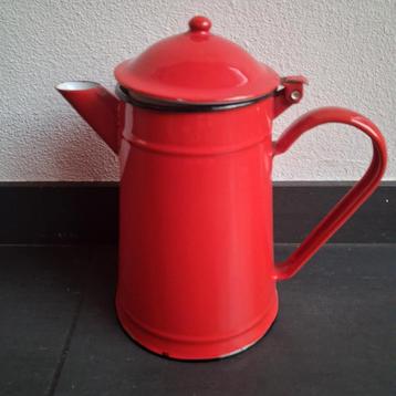 Vintage Rode Emaille Koffiekan beschikbaar voor biedingen