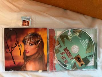 Taylor swift - The Life Of A Showgirl Signed cd foto 1 beschikbaar voor biedingen