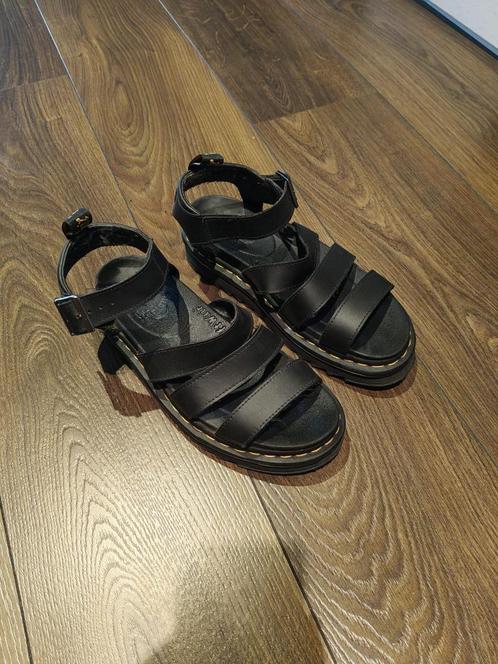 Dr Martens Blaire sandalen maat 39, Kleding | Dames, Schoenen, Zo goed als nieuw, Sandalen of Muiltjes, Zwart, Ophalen of Verzenden