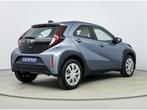 Toyota Aygo X 1.0 VVT-i MT Play | Apple Carplay & Android Au, 12 maanden, Stof, Zwart, 920 kg
