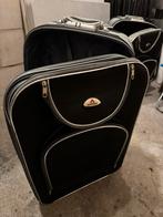 2  Koffers  Vrkop, Sieraden, Tassen en Uiterlijk, Koffers, 60 tot 70 cm, Gebruikt, Ophalen of Verzenden, Zacht kunststof