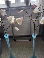 2 mooie vazen met magnoliaas, Ophalen of Verzenden, Zo goed als nieuw