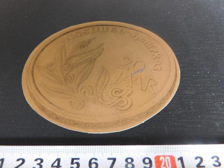 stickers ASSUBEL Spaarkas 20 Jaar, Verzamelen, Stickers, Zo goed als nieuw, Ophalen