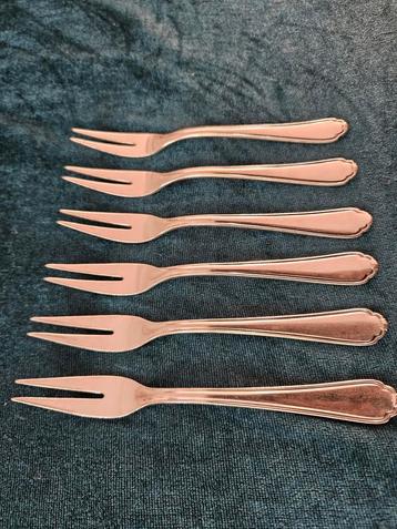 6 verzilverde vleesvorkjes of tapasvorkjes Art Nouveaustijl  beschikbaar voor biedingen