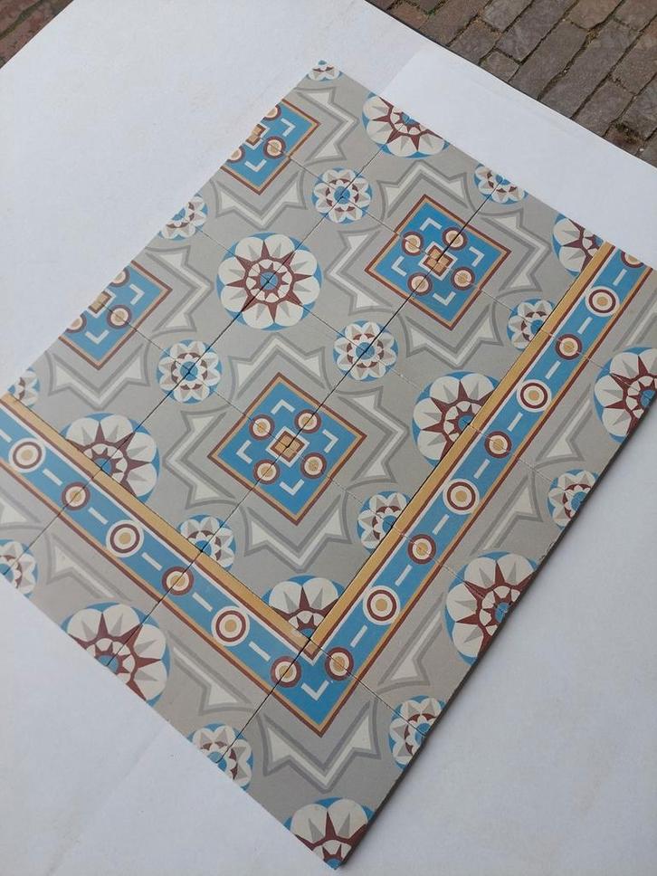 Te koop; partij oude keramische vloertegels 9,5 m2., Doe-het-zelf en Verbouw, Tegels, Gebruikt, Vloertegels, Keramiek, Minder dan 20 cm