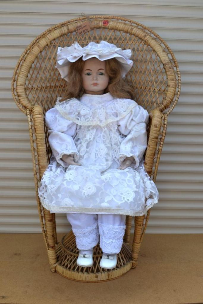 Mooi grote K&R Simon en Halbig pop Nr 8570, Verzamelen, Poppen, Zo goed als nieuw, Pop, Ophalen of Verzenden