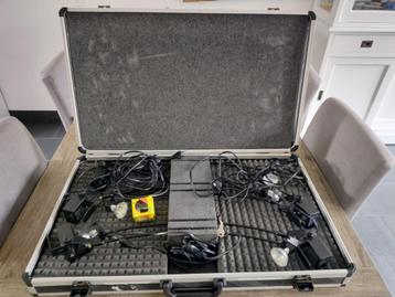 Professionele standverlichting 5x50W in flightcase beschikbaar voor biedingen