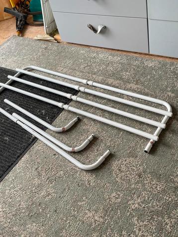 Verstelbaar Bedhekje Metaal Wit - 77-125cm beschikbaar voor biedingen