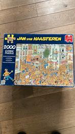 Jan van Haasteren 2000 stukjes De inhuldiging, Hobby en Vrije tijd, Denksport en Puzzels, Ophalen of Verzenden, Meer dan 1500 stukjes
