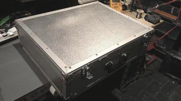 Aluminium koffer 52 x 41 x 15 cm beschikbaar voor biedingen
