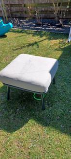 Tuinbankje of tuintafel, vierkant, Ophalen, Gebruikt, Metaal, 50 tot 75 cm
