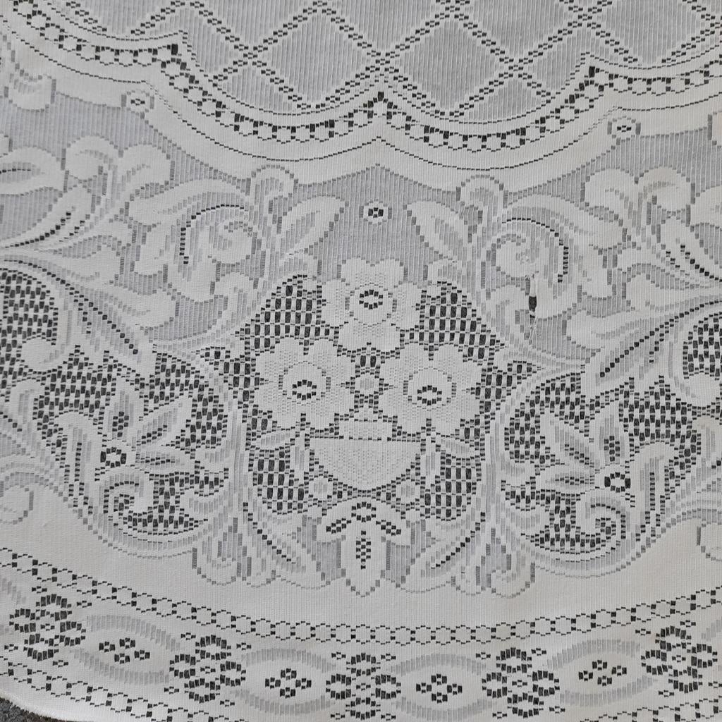 Tafelkleed met bloempatroon, Huis en Inrichting, Ophalen of Verzenden, Zo goed als nieuw, Rond, Binnen