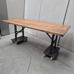 ZWARE vintage massief houten eettafel met gietijzeren poten, Huis en Inrichting, Tafelonderdelen, Niet ingevuld, Gebruikt, Niet ingevuld