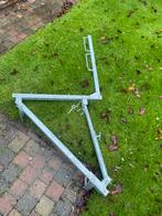 Nieuw daksteiger 2 stuks voor o.a. dakkappel, Doe-het-zelf en Verbouw, Steigers, Ophalen, Nieuw, Daksteiger, Minder dan 2 meter