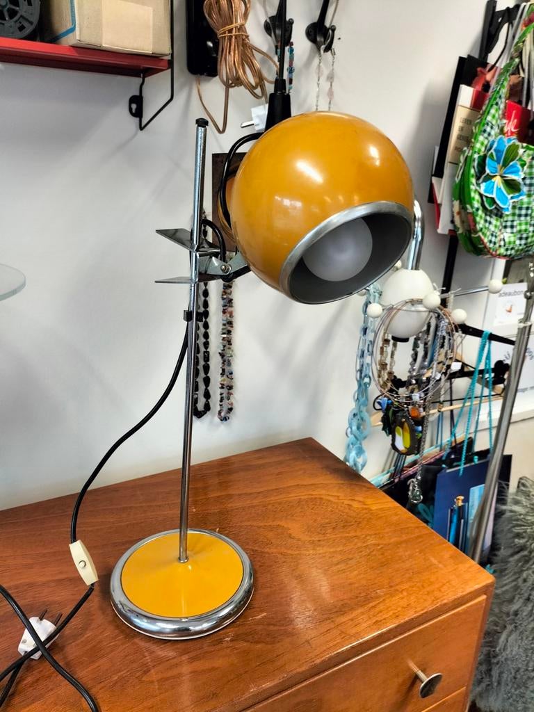 Targetti sankey Vintage Italiaanse Eye ball Lamp  space age, Huis en Inrichting, Lampen | Tafellampen, Gebruikt, Ophalen of Verzenden