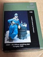 1/35 D-day miniature Officer smoking pipe - Hungary 1945, Ophalen of Verzenden, Zo goed als nieuw, 1:35 tot 1:50
