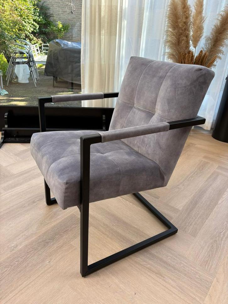 Eetkamer stoellen, Huis en Inrichting, Stoelen, Zo goed als nieuw, Vijf, Zes of meer stoelen, Stof, Grijs, Ophalen