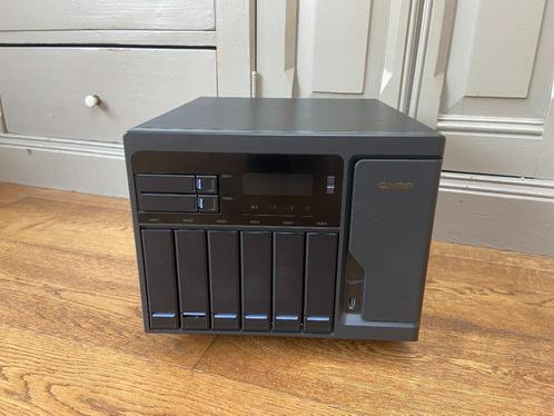 Qnap TS-882T NAS *16gb ram -10gb nic - QTS Hero*, Computers en Software, Servers, Zo goed als nieuw, 2 tot 3 Ghz, 16 GB, Hot swappable onderdelen