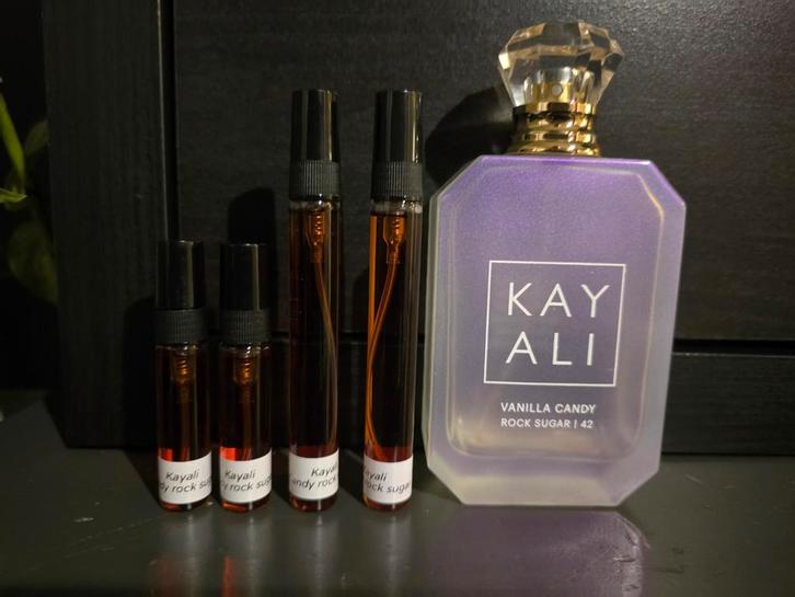 Candy rock sugar kayali decants, Sieraden, Tassen en Uiterlijk, Uiterlijk | Parfum, Nieuw, Ophalen of Verzenden