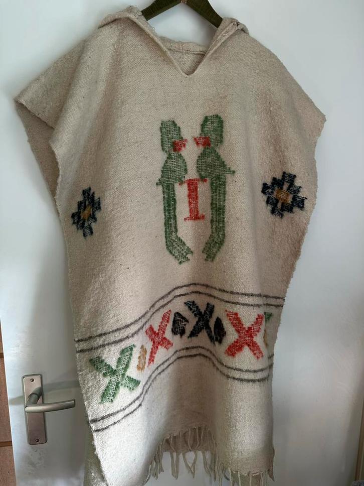 Vintage Wollen Poncho - One Size, Kleding | Dames, Overige Dameskleding, Gedragen, Ophalen of Verzenden