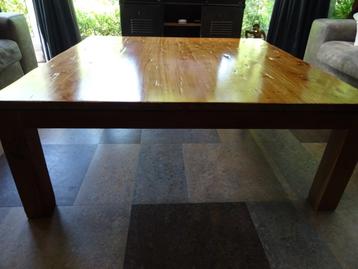Salontafel massief teak beschikbaar voor biedingen