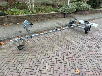 Boot trailer aanhanger kar motorboot rib speedboot 4,50 M. beschikbaar voor biedingen
