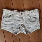 H&M spijker bermuda korte broek short ecru maat 38 - nieuw -, Kleding | Dames, Maat 38/40 (M), H&M, Kort, Beige