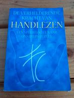R. Douglas - De verhelderende kracht van handlezen, Ophalen of Verzenden, Zo goed als nieuw, R. Douglas, Achtergrond en Informatie
