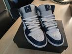 Nike Air Jordan 1 Mid  Midnight Navy maat 42 ZGAN!!, Jongen of Meisje, Schoenen, Ophalen of Verzenden, Zo goed als nieuw