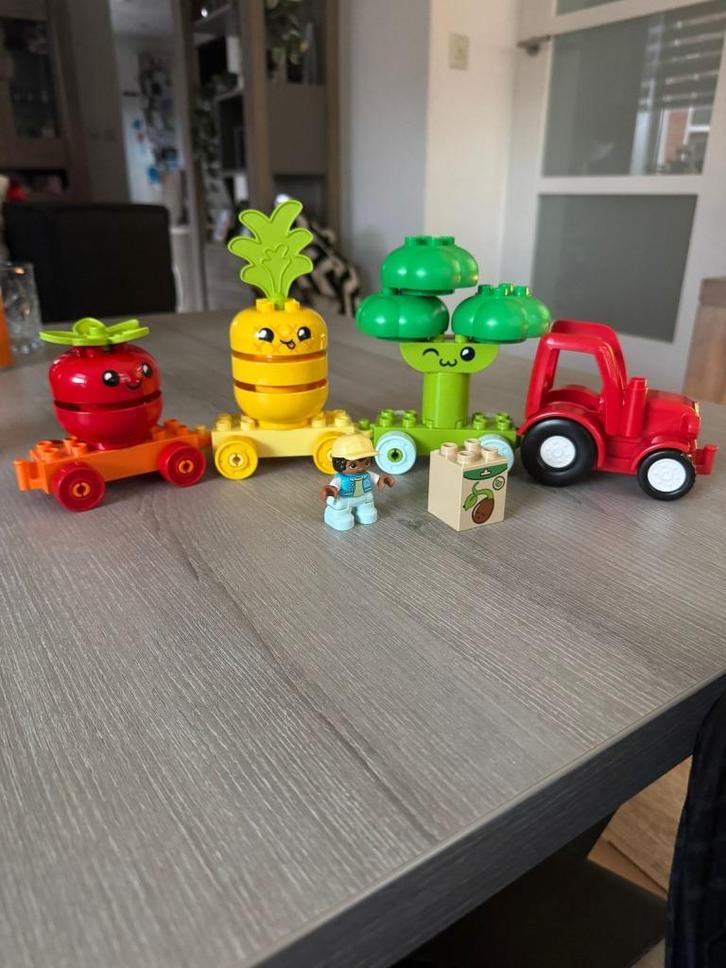 LEGO DUPLO Mijn Eerste Fruit- en Groentetractor Set - 10982, Kinderen en Baby's, Speelgoed | Duplo en Lego, Zo goed als nieuw