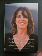Marianne Williamson - De leeftijd der wonderen, Achtergrond en Informatie, Spiritualiteit algemeen, Ophalen of Verzenden, Zo goed als nieuw