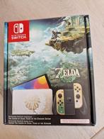 Nintendo Switch Zelda limited edition, Spelcomputers en Games, Spelcomputers | Nintendo Switch, Ophalen, Met games, Zo goed als nieuw