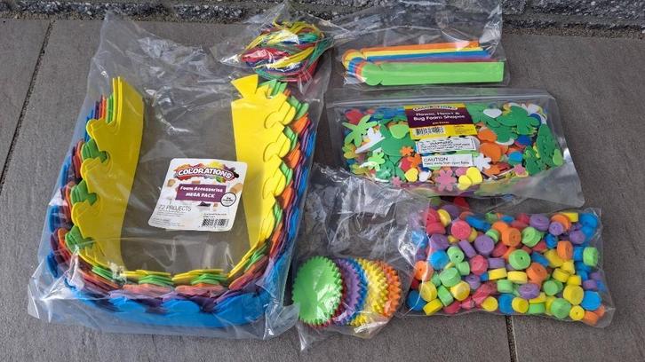 Foam knutselpakket kroon medailles ketting– ZGAN, Hobby en Vrije tijd, Knutselen, Nieuw, Materiaal, Ophalen of Verzenden