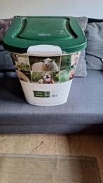 Voerton  Welkoop vierkant., Dieren en Toebehoren, Ophalen