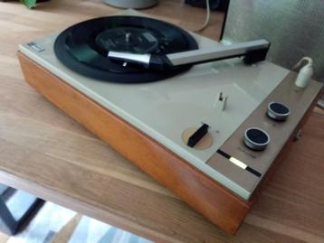 Vintage jaren 60 Philips 632 mono platenkoffer  beschikbaar voor biedingen