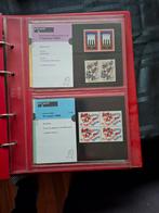 PTT Postzegelmap 1982-1990 Eerste Dag Uitgiftes, Verzamelen, Automaten | Gokkasten en Fruitautomaten, Ophalen of Verzenden