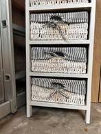 Kast met rieten manden, Huis en Inrichting, Kasten | Kledingkasten, Ophalen, Minder dan 50 cm, Gebruikt, 100 tot 150 cm