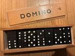 Domino in houten kistje, Vijf spelers of meer, Ophalen of Verzenden, Zo goed als nieuw