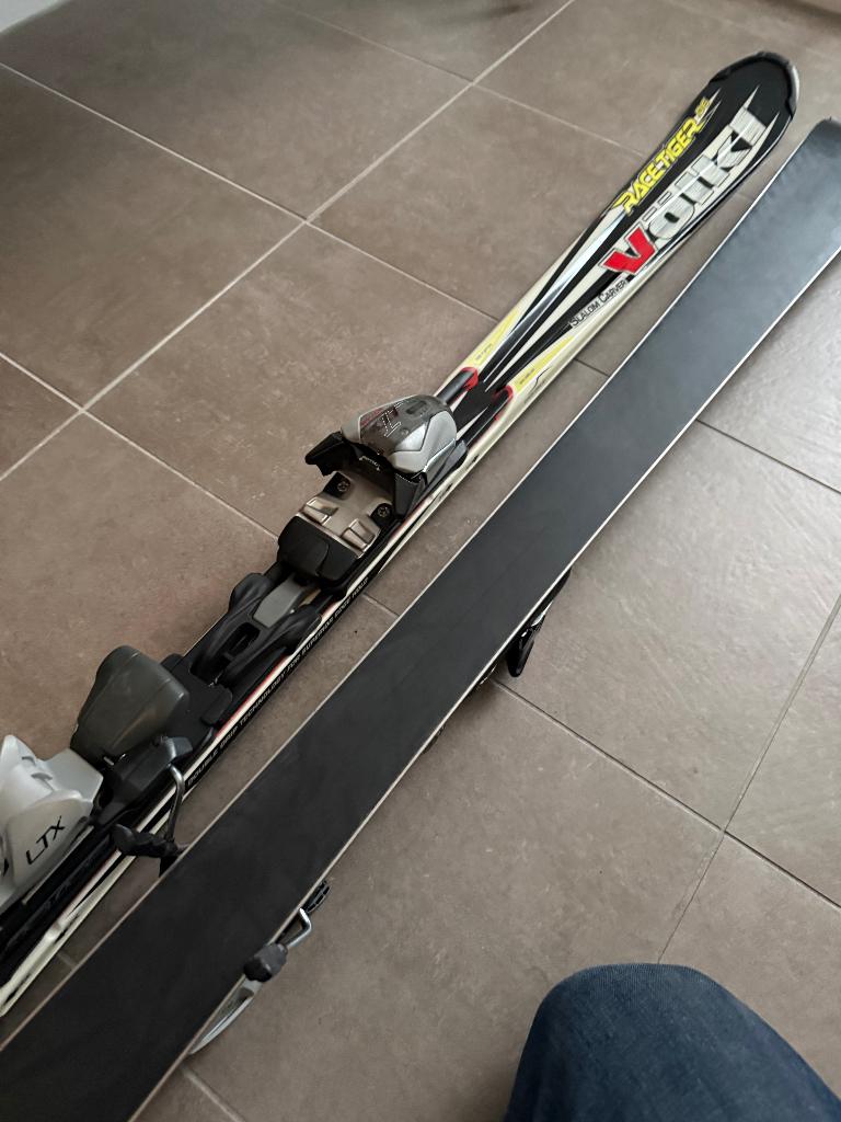 Ski’s Volkl Racetiger 150cm, 140 tot 160 cm, Gebruikt, Carve, Skiën