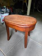 Antiek houten tafeltje met los blad, Antiek en Kunst, Antiek | Meubels | Tafels, Ophalen of Verzenden