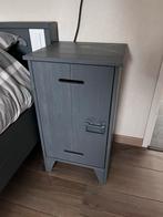 Woood nachtkastje - kluis staalgrijs, Huis en Inrichting, Slaapkamer | Nachtkastjes, Ophalen, Minder dan 45 cm, Zo goed als nieuw